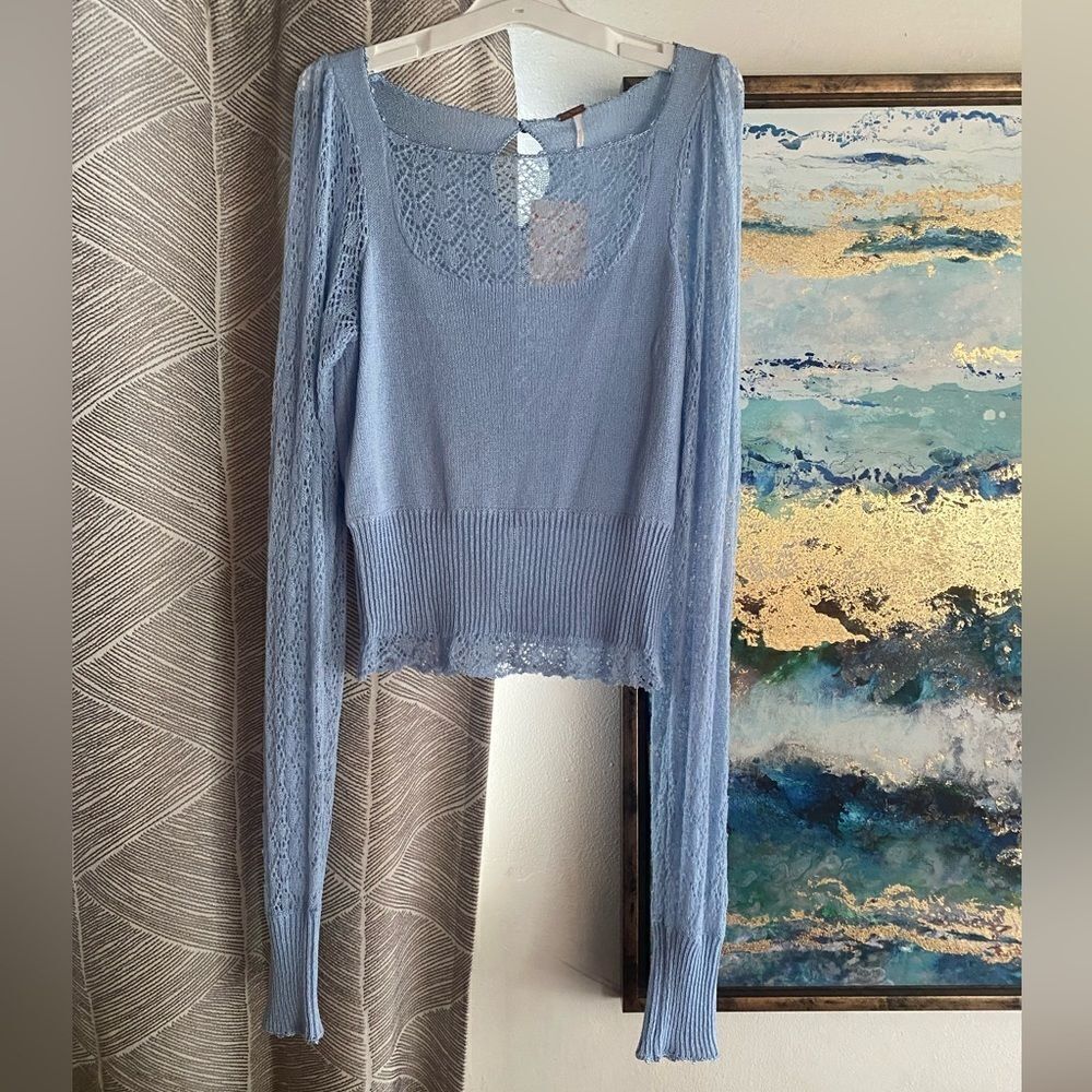 Free people long sleeve blue woven blouse size XS
